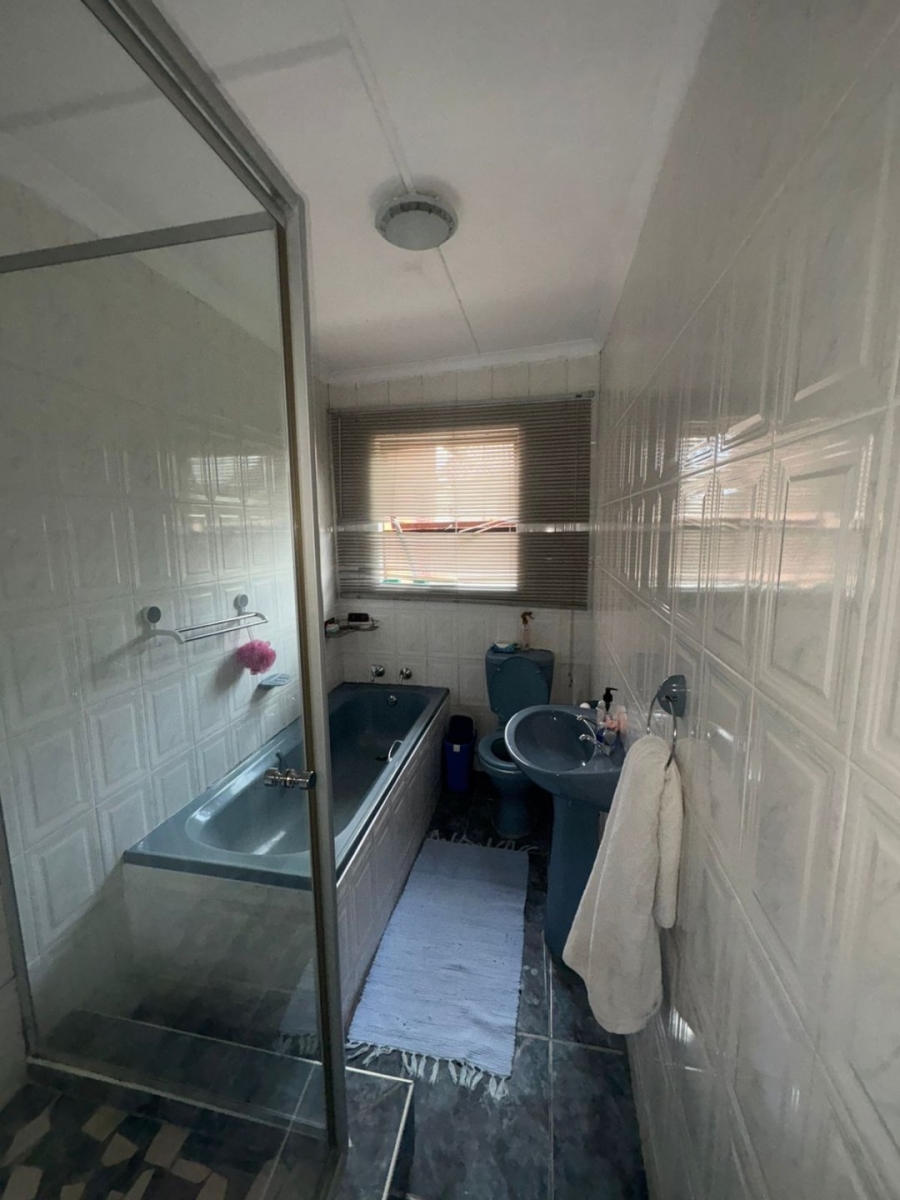 4 Bedroom Property for Sale in Haven Hills Eastern Cape